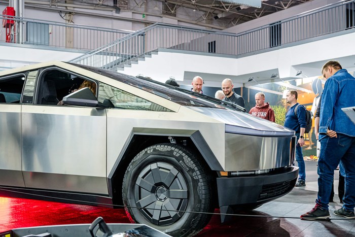 Poznań Motor Show – Tesla